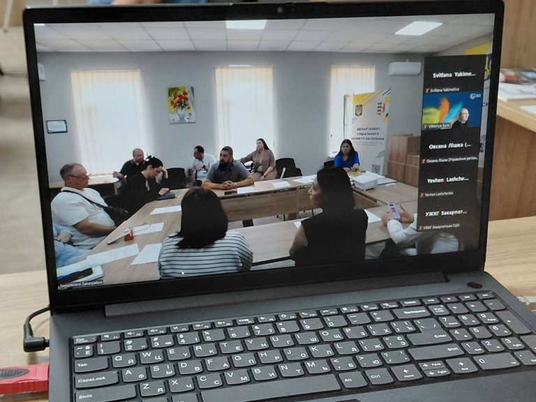 Взяли участь у засіданні Ради з питань ВПО при Закарпатській ОВА